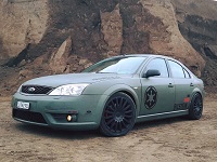 Leo's 2005er Mondeo ST220