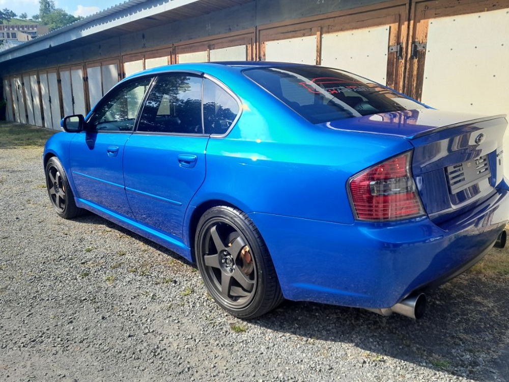 Subaru B4 Detail