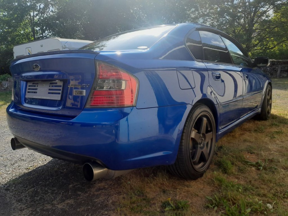 Subaru B4 Detail